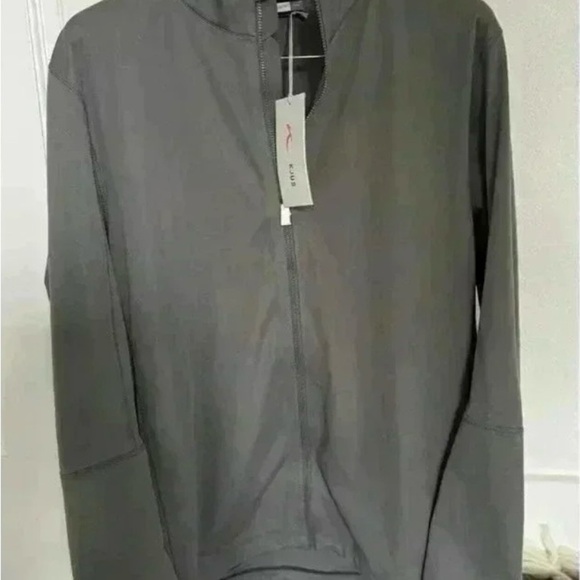 KJUS Jacket Dweight Softshell Full ZipMens L
Gray Golf Performance Polartec NWT - Picture 2 of 11